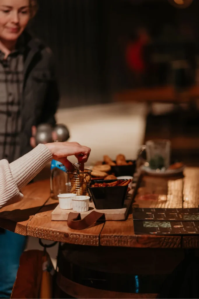 Samen een hapje eten bij The Boules Club in Alkmaar